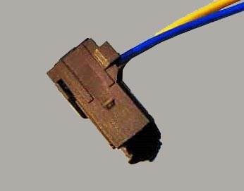 سوکت دو فیش خطر عقب پژو 405 سیم 1